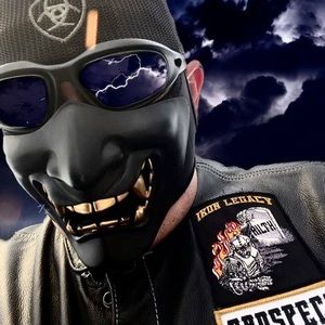 Meet your Posher, Benny